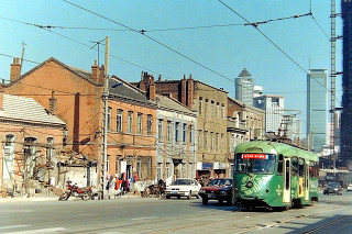 2000`